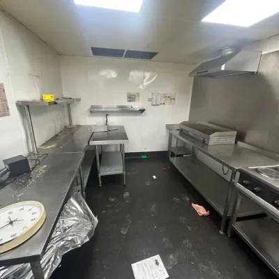 Poms sutton coldfield | commercial kitchen deep clean