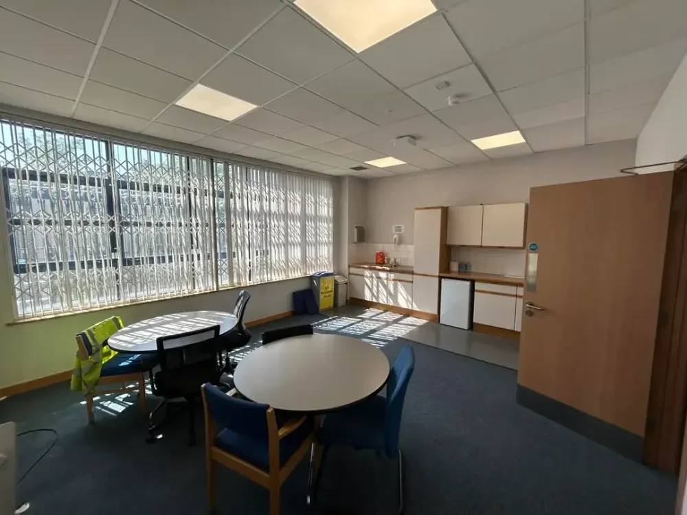 Office Cleaning In Sutton Coldfield: What Local Businesses Really Need 5 Office cleaning sutton coldfield