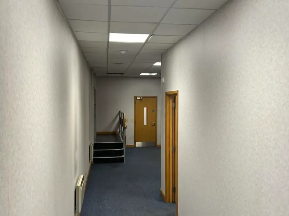 Office Cleaning In Sutton Coldfield: What Local Businesses Really Need 6 Office cleaning sutton coldfield
